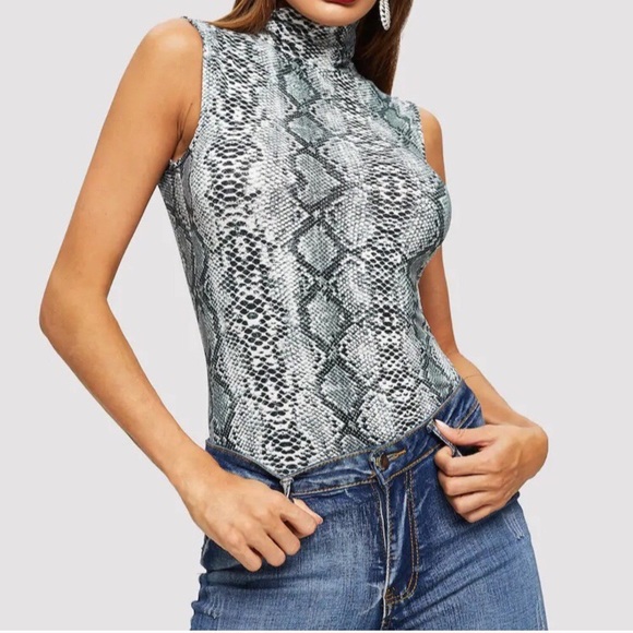 Snake Print Top Animal Print Sleeveless - Picture 3 of 6